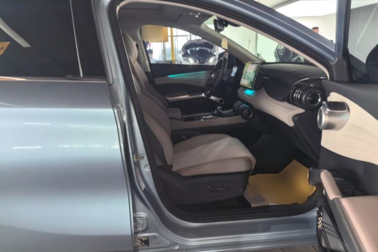 Used BYD Yuan PLUS 2023 Champion Edition 430KM Superior Model Right Front Seat