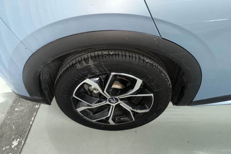 Used BYD Yuan PLUS 2023 Champion Edition 430KM Superior Model Right Rear Wheel Hub