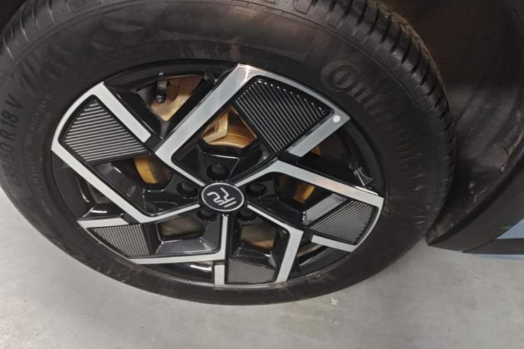 Used BYD Yuan PLUS 2023 Champion Edition 510KM Superior Model Right Rear Wheel Hub