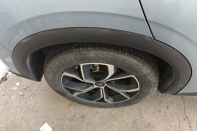 Used BYD Yuan PLUS 2023 Champion Edition 510KM Leading Model Right Rear Wheel Hub