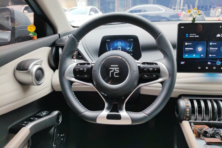 Used BYD Yuan PLUS 2023 Champion Edition 430KM Superior Model Steering Wheel