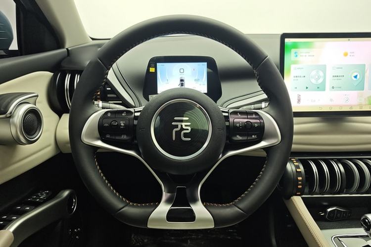 Used BYD Yuan PLUS 2023 Champion Edition 430KM Superior Model Steering Wheel