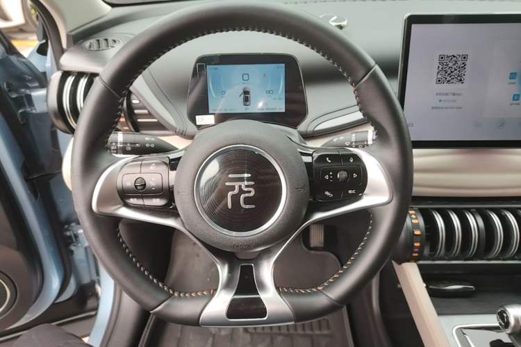 Used BYD Yuan PLUS 2023 Champion Edition 430KM Leading Model Steering Wheel
