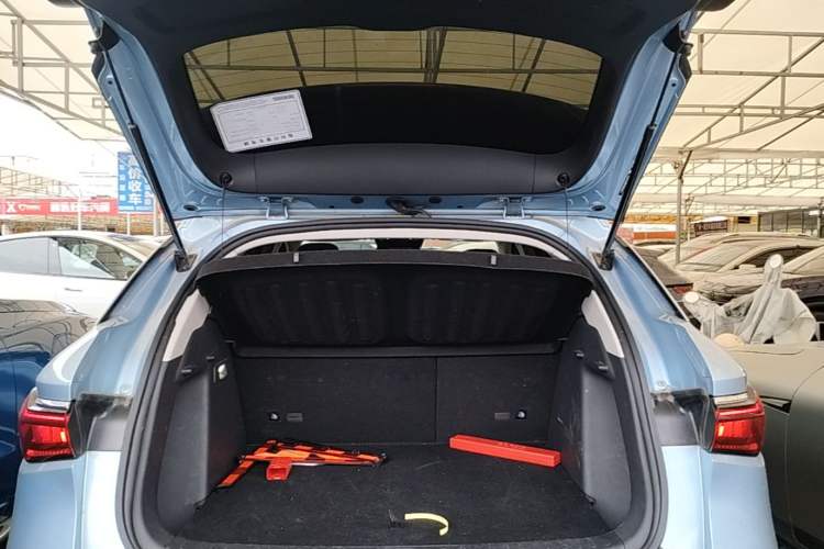 Used BYD Yuan PLUS 2023 Champion Edition 430KM Superior Model Trunk