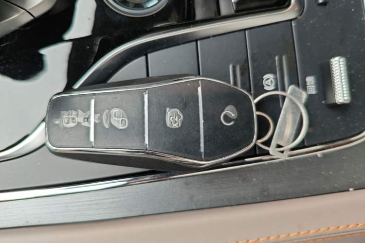 Used BYD Yuan PLUS 2023 Champion Edition 430KM Superior Model Vehicle Key