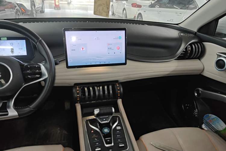 Used BYD Yuan PLUS 2023 Champion Edition 510KM Superior Model Audio And AC Panel