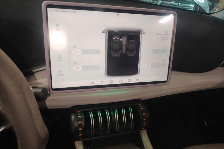 Used BYD Yuan PLUS 2023 Champion Edition 510KM Excellence Model Audio And AC Panel