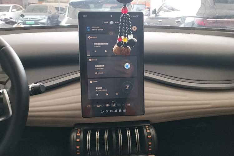 Used BYD Yuan PLUS 2023 Champion Edition 430KM Superior Model Audio And AC Panel