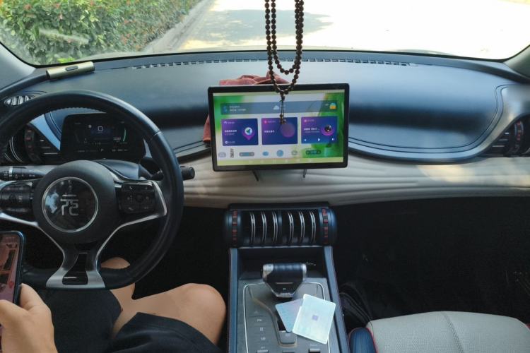 Used BYD Yuan PLUS 2023 Champion Edition 510KM Superior Model Center Console
