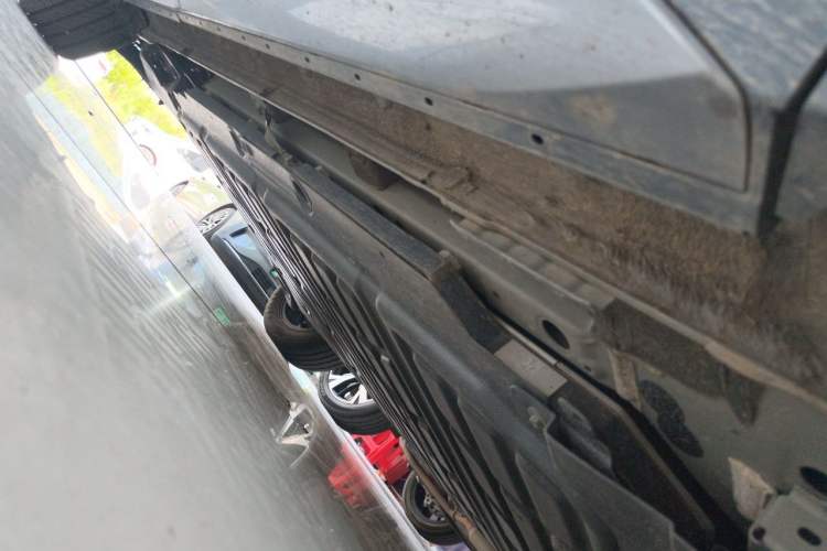 Used BYD Yuan PLUS 2023 Champion Edition 430KM Leading Model Chassis Front Right