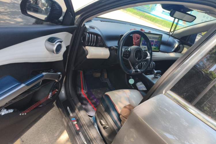 Used BYD Yuan PLUS 2023 Champion Edition 510KM Superior Model Driver Seat