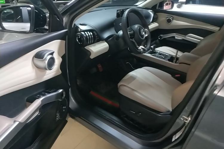 Used BYD Yuan PLUS 2023 Champion Edition 430KM Leading Model Driver Seat