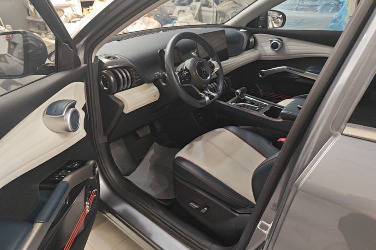 Used BYD Yuan PLUS 2023 Champion Edition 510KM Superior Model Driver Seat