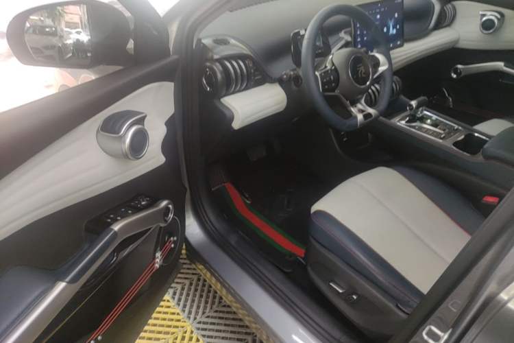 Used BYD Yuan PLUS 2023 Champion Edition 510KM Superior Model Driver Seat
