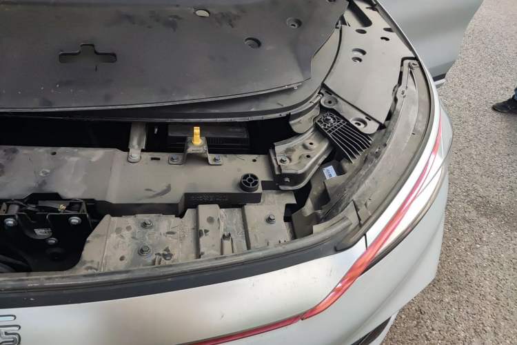 Used BYD Yuan PLUS 2023 Champion Edition 510KM Superior Model Engine Bay Left