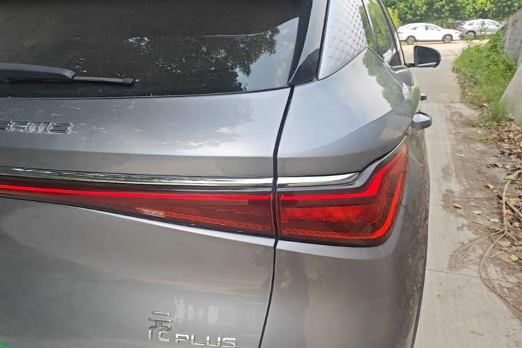 Used BYD Yuan PLUS 2023 Champion Edition 430KM Superior Model Exterior 3