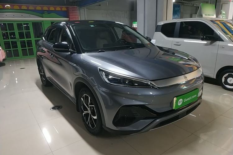 Used BYD Yuan PLUS 2023 Champion Edition 430KM Leading Model Front Right 45 Deg