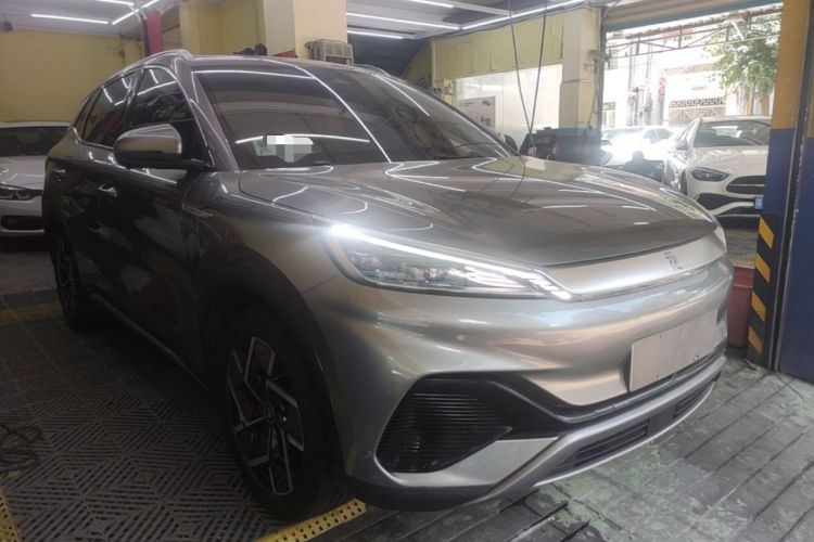 Used BYD Yuan PLUS 2023 Champion Edition 510KM Superior Model Front Right 45 Deg