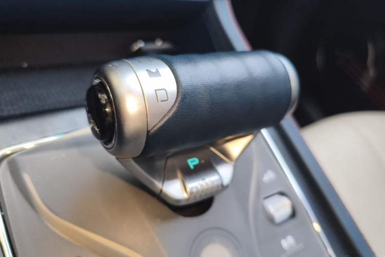 Used BYD Yuan PLUS 2023 Champion Edition 510KM Superior Model Gear Lever