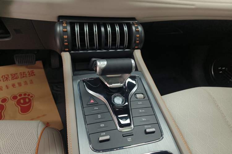 Used BYD Yuan PLUS 2023 Champion Edition 430KM Superior Model Gear Lever