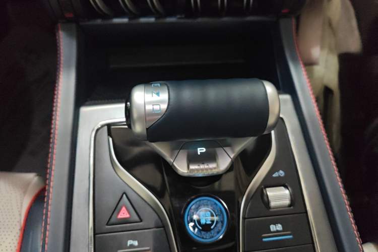 Used BYD Yuan PLUS 2023 Champion Edition 510KM Superior Model Gear Lever