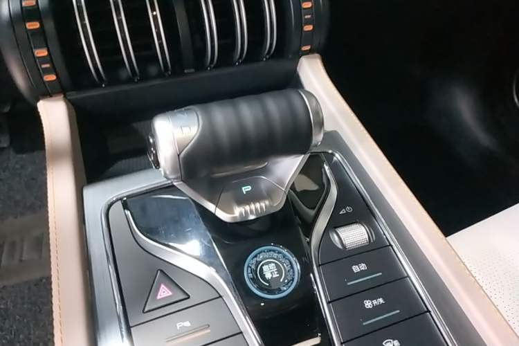 Used BYD Yuan PLUS 2023 Champion Edition 510KM Excellence Model Gear Lever