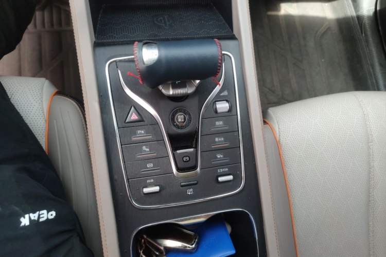 Used BYD Yuan PLUS 2023 Champion Edition 510KM Superior Model Gear Lever