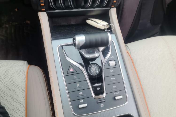 Used BYD Yuan PLUS 2023 Champion Edition 430KM Superior Model Gear Lever