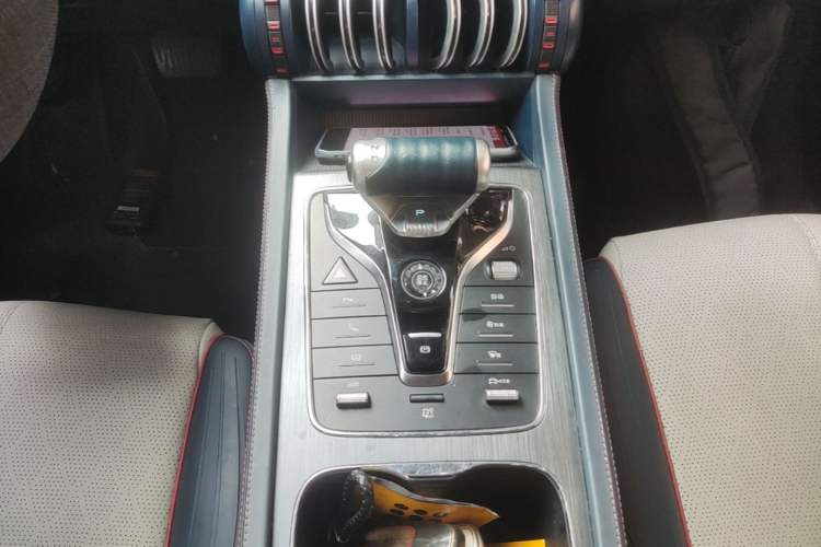 Used BYD Yuan PLUS 2023 Champion Edition 510KM Superior Model Gear Lever