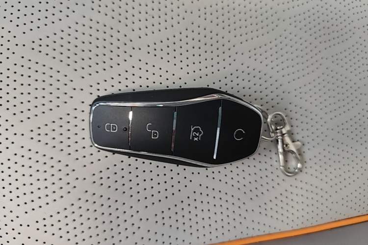 Used BYD Yuan PLUS 2023 Champion Edition 430KM Superior Model Interior 1