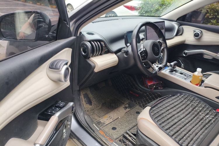Used BYD Yuan PLUS 2023 Champion Edition 510KM Leading Model Interior 3
