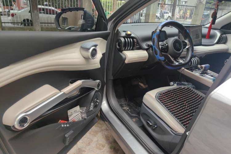 Used BYD Yuan PLUS 2023 Champion Edition 510KM Leading Model Interior 3