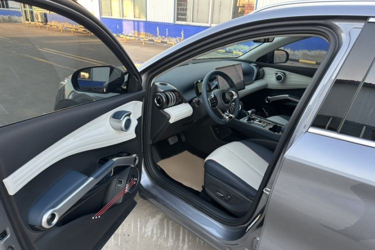 Used BYD Yuan PLUS 2023 Champion Edition 510KM Excellence Model Interior 9