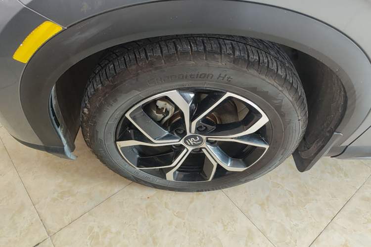 Used BYD Yuan PLUS 2023 Champion Edition 430KM Superior Model Left Front Wheel Hub