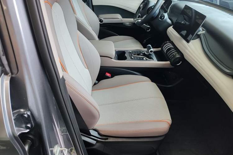 Used BYD Yuan PLUS 2023 Champion Edition 510KM Leading Model Right Front Seat