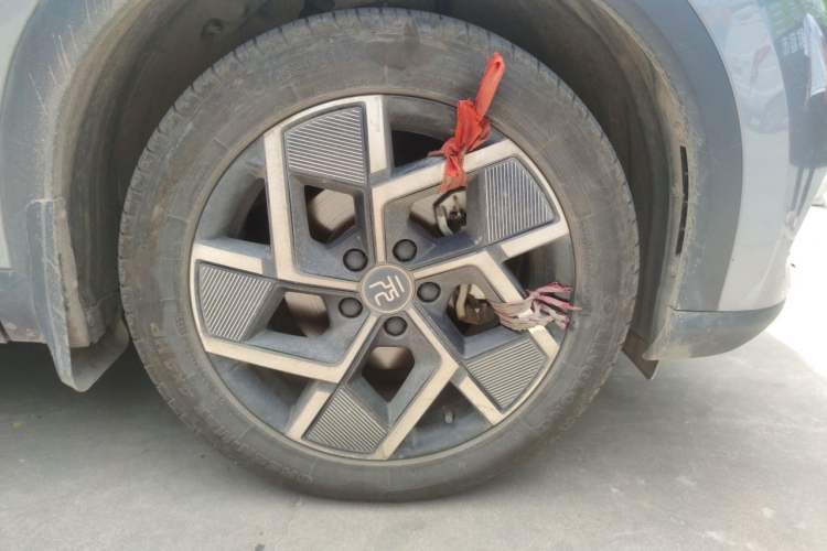 Used BYD Yuan PLUS 2023 Champion Edition 510KM Superior Model Right Front Wheel Hub