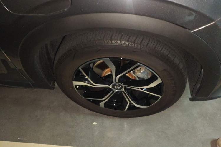 Used BYD Yuan PLUS 2023 Champion Edition 430KM Leading Model Right Front Wheel Hub