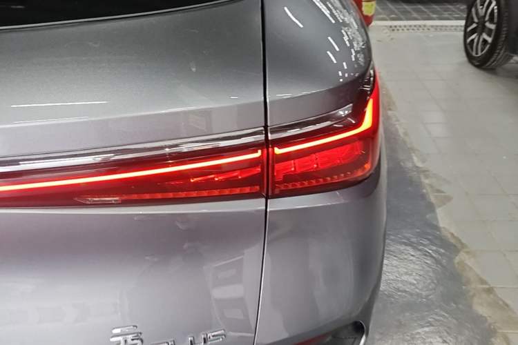 Used BYD Yuan PLUS 2023 Champion Edition 430KM Leading Model Right Rear Taillight