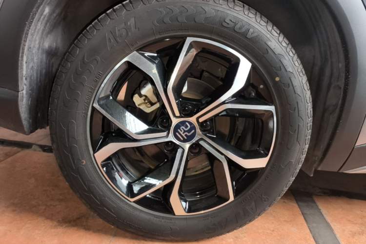 Used BYD Yuan PLUS 2023 Champion Edition 430KM Superior Model Right Rear Wheel Hub