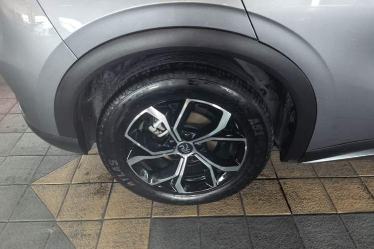 Used BYD Yuan PLUS 2023 Champion Edition 430KM Superior Model Right Rear Wheel Hub