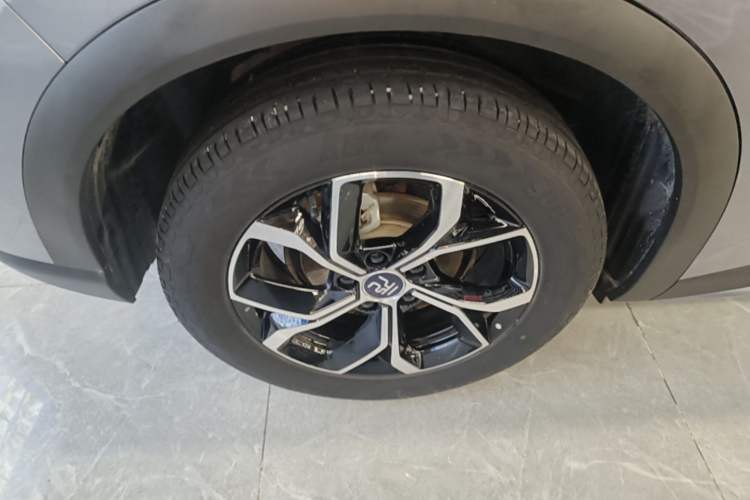 Used BYD Yuan PLUS 2023 Champion Edition 430KM Leading Model Right Rear Wheel Hub