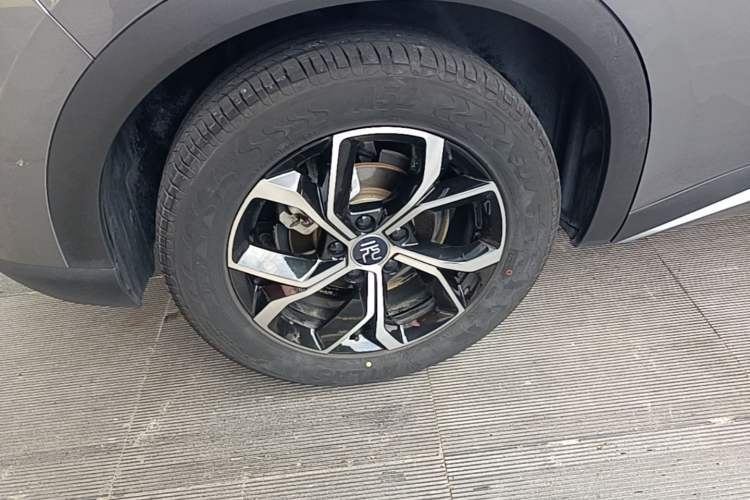 Used BYD Yuan PLUS 2023 Champion Edition 430KM Superior Model Right Rear Wheel Hub