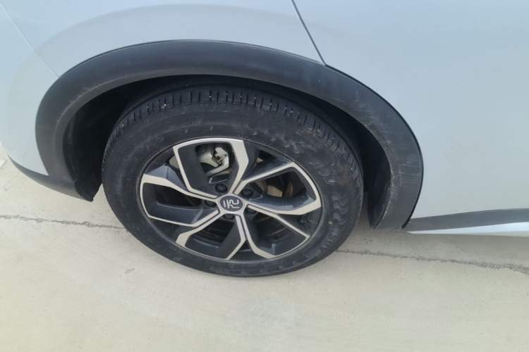 Used BYD Yuan PLUS 2023 Champion Edition 430KM Superior Model Right Rear Wheel Hub