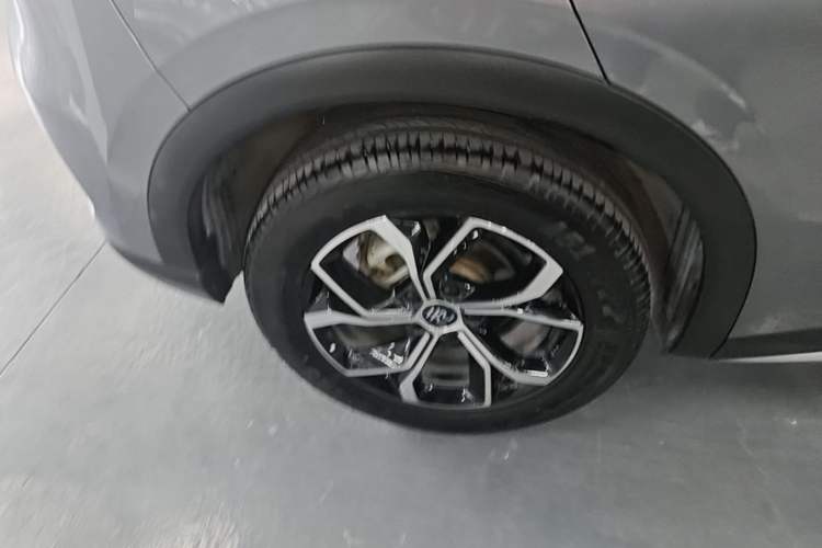 Used BYD Yuan PLUS 2023 Champion Edition 430KM Leading Model Right Rear Wheel Hub
