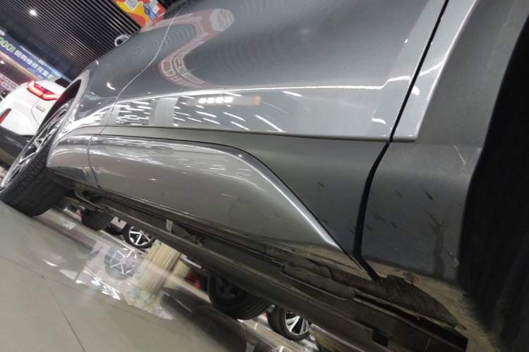 Used BYD Yuan PLUS 2023 Champion Edition 510KM Superior Model Right Side Sill