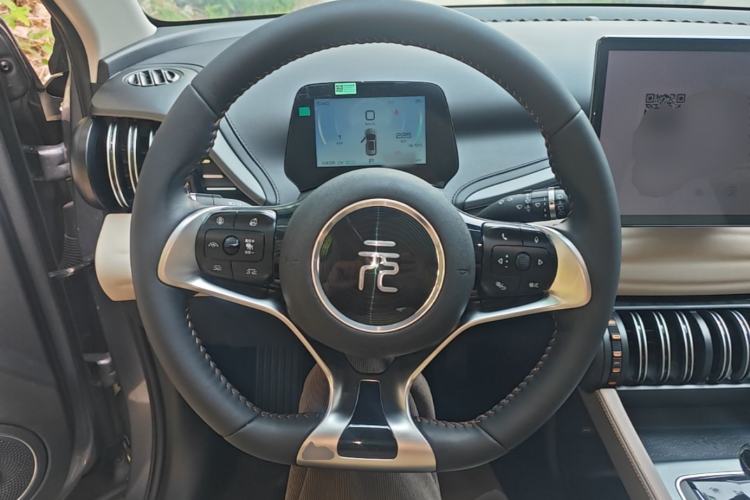 Used BYD Yuan PLUS 2023 Champion Edition 430KM Superior Model Steering Wheel