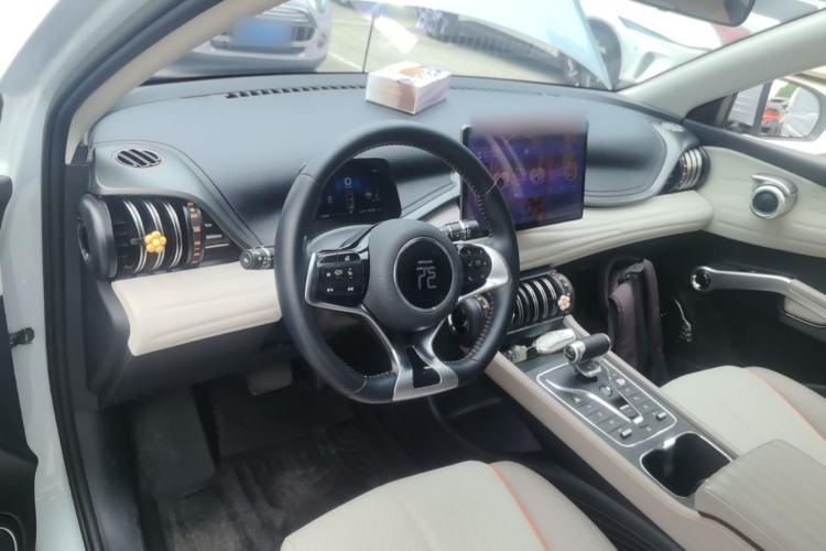 Used BYD Yuan PLUS 2023 Champion Edition 430KM Leading Model Steering Wheel