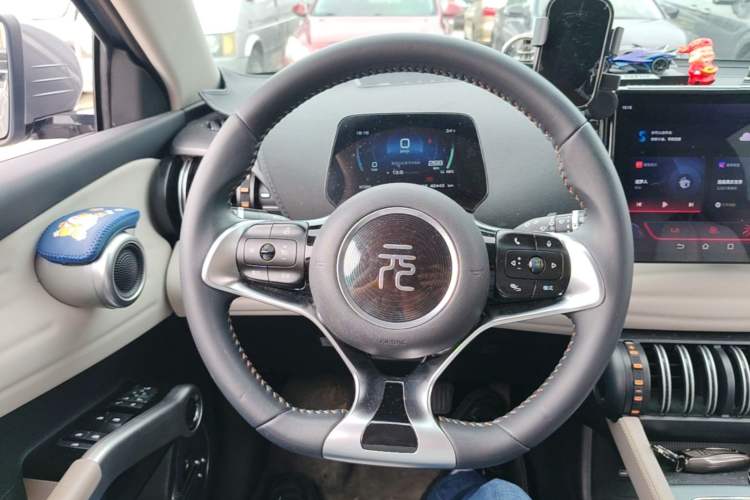 Used BYD Yuan PLUS 2023 Champion Edition 510KM Leading Model Steering Wheel