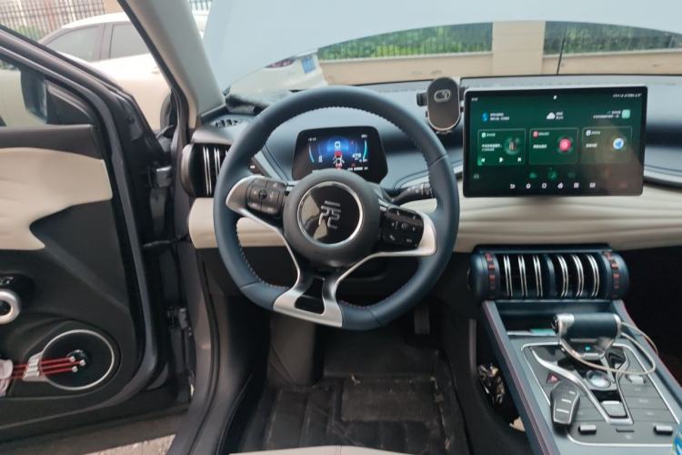 Used BYD Yuan PLUS 2023 Champion Edition 510KM Leading Model Steering Wheel