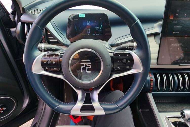 Used BYD Yuan PLUS 2023 Champion Edition 430KM Superior Model Steering Wheel